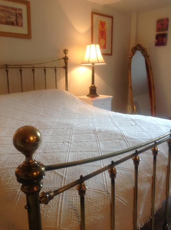 Number 5 Bed and Breakfast Shaftesbury Exterior foto