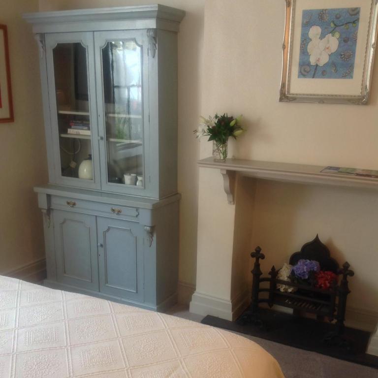 Number 5 Bed and Breakfast Shaftesbury Habitación foto